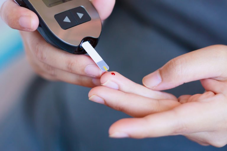 finger prick test for diabetes